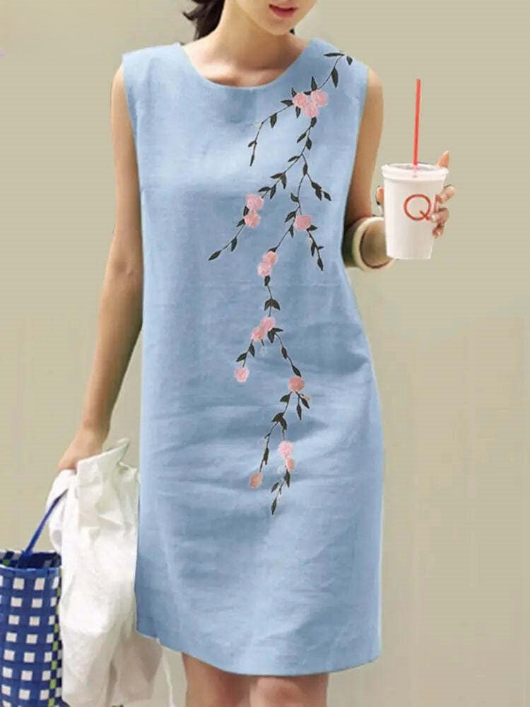 Lenora | Kleid mit Blumenstickerei