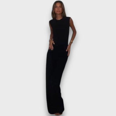 Anna – Ärmelloser Jumpsuit mit klarer Linie