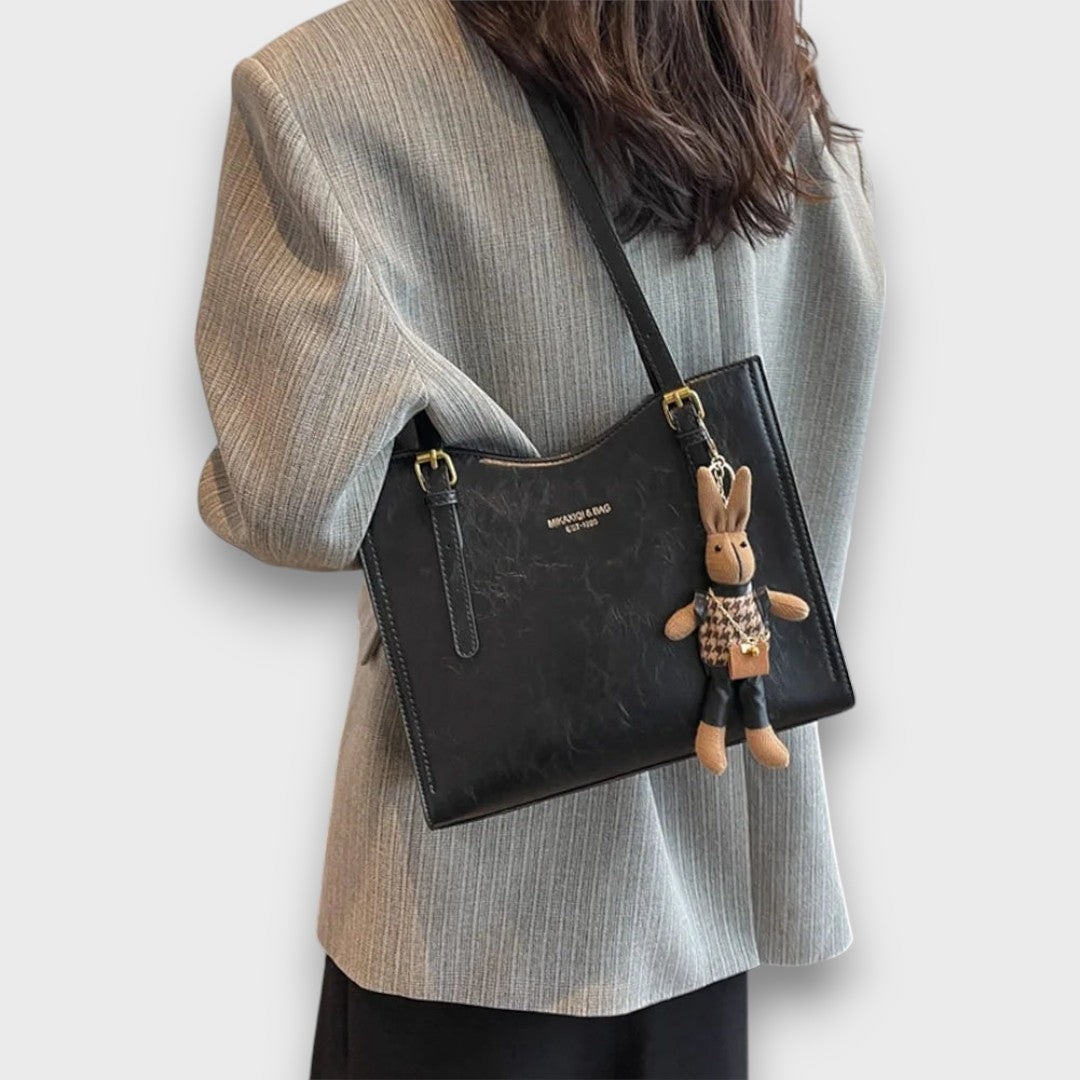 Eloise – Strukturierte Schultertasche mit urbaner Leichtigkeit