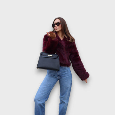 Jeline – Kuscheliger Faux-Fur-Mantel in Creme