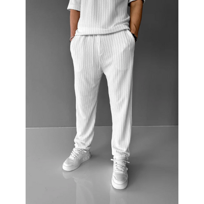 TIAMO | LOCKER SITZENDE STRUKTURIERTE HOSE