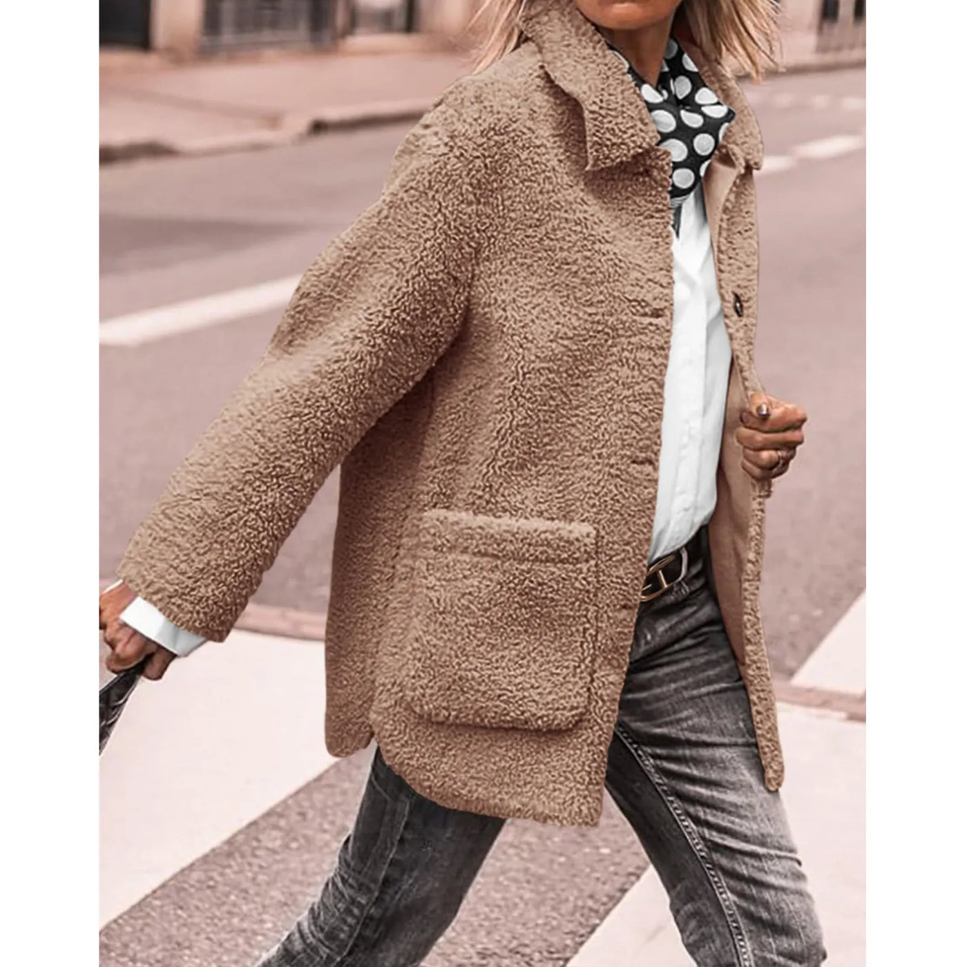 Eilune | Wärmender Mantel mit Knöpfen und weichem Stoff