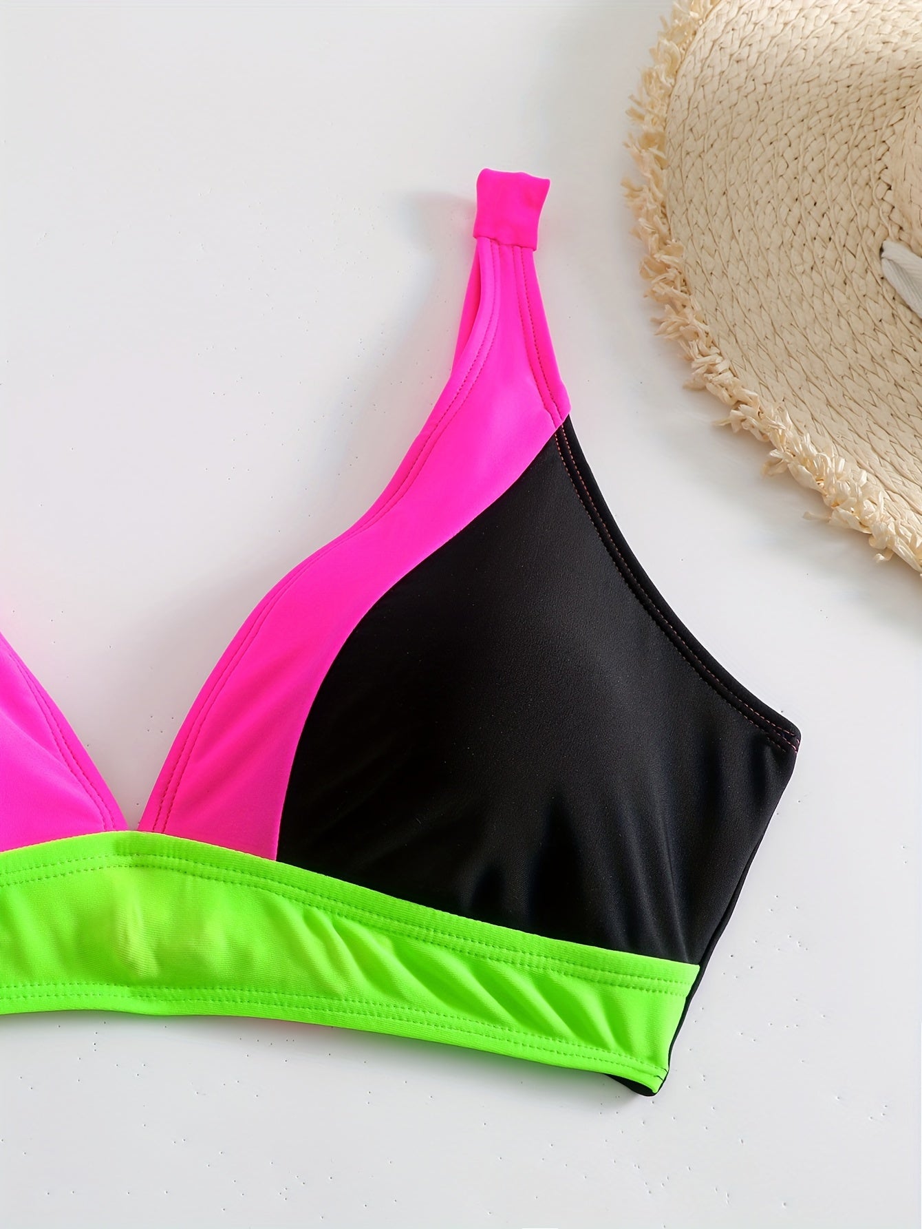 Schickes Damen Bikini-Set – Farbblock-Design mit V-Ausschnitt & Gerafften Details