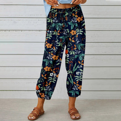 ALMIRA - Hose mit lockerem Schnitt und Blumenmuster