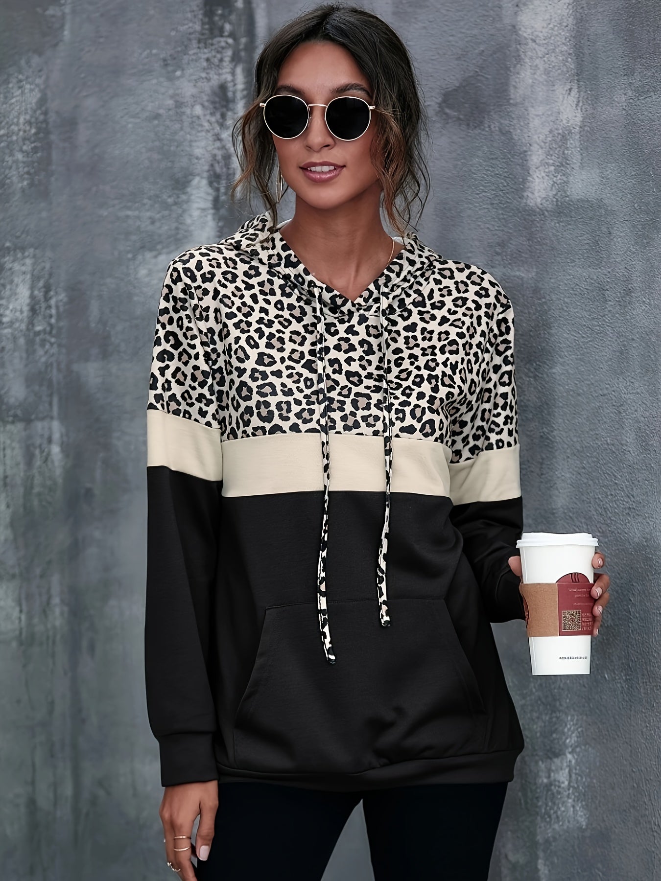 Leona™ – Furchtlos & Fabelhaft Color Block Hoodie