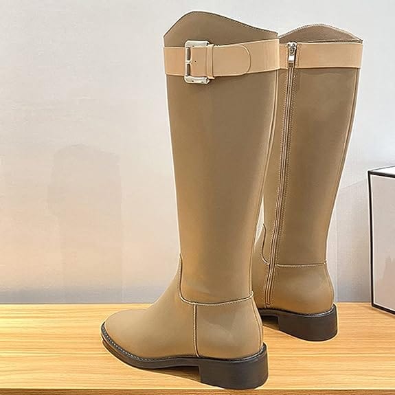 CARRIE - Hohe Stiefel mit Schnallenriemen 2024