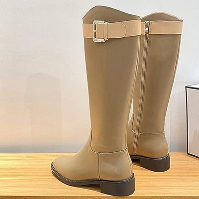 CARRIE - Hohe Stiefel mit Schnallenriemen 2024