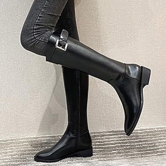 CARRIE - Hohe Stiefel mit Schnallenriemen 2024