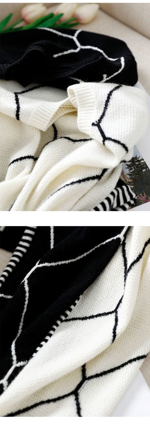 CHANTAL - Pullover mit kontrastfarbenem Karomuster 2024