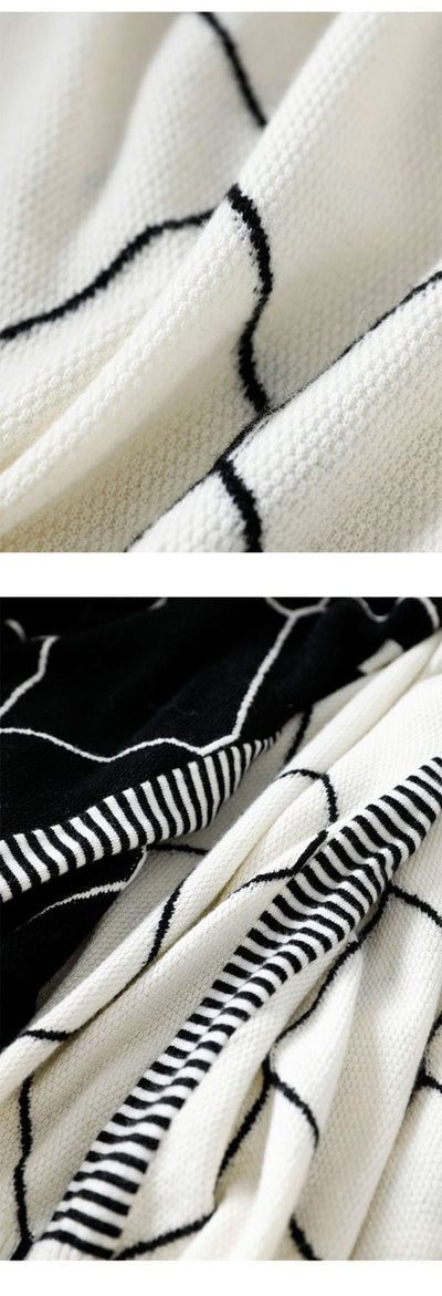 CHANTAL - Pullover mit kontrastfarbenem Karomuster 2024