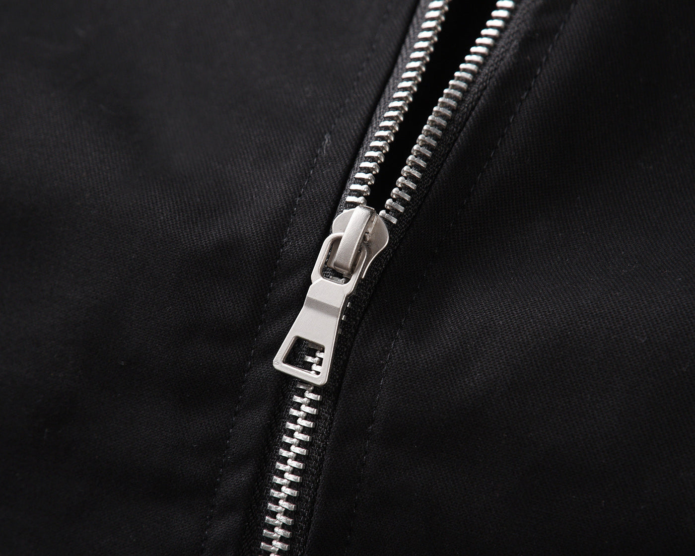 Lyon Freizeitjacke mit sportlichem Design