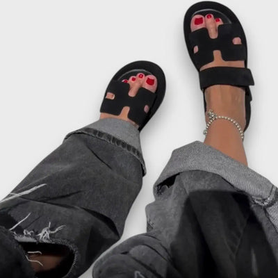 Anethra – Stilvolle Sandalen mit modernem Schnitt