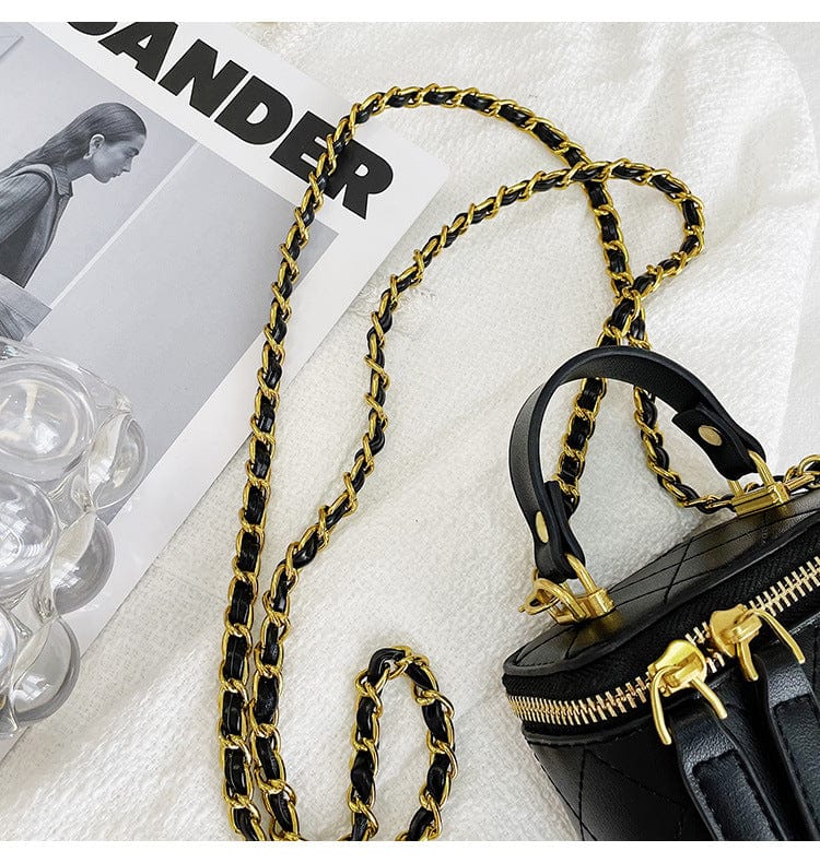 DORI - Mini-Schultertasche in Beutelform