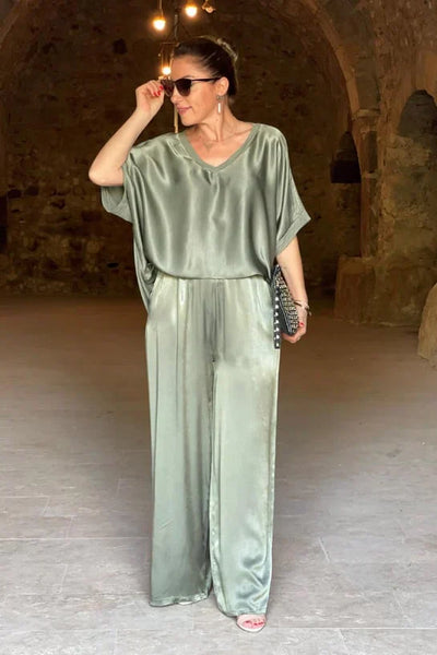 Britt | Elegantes zweiteiliges Satinset für stilbewusste Frauen