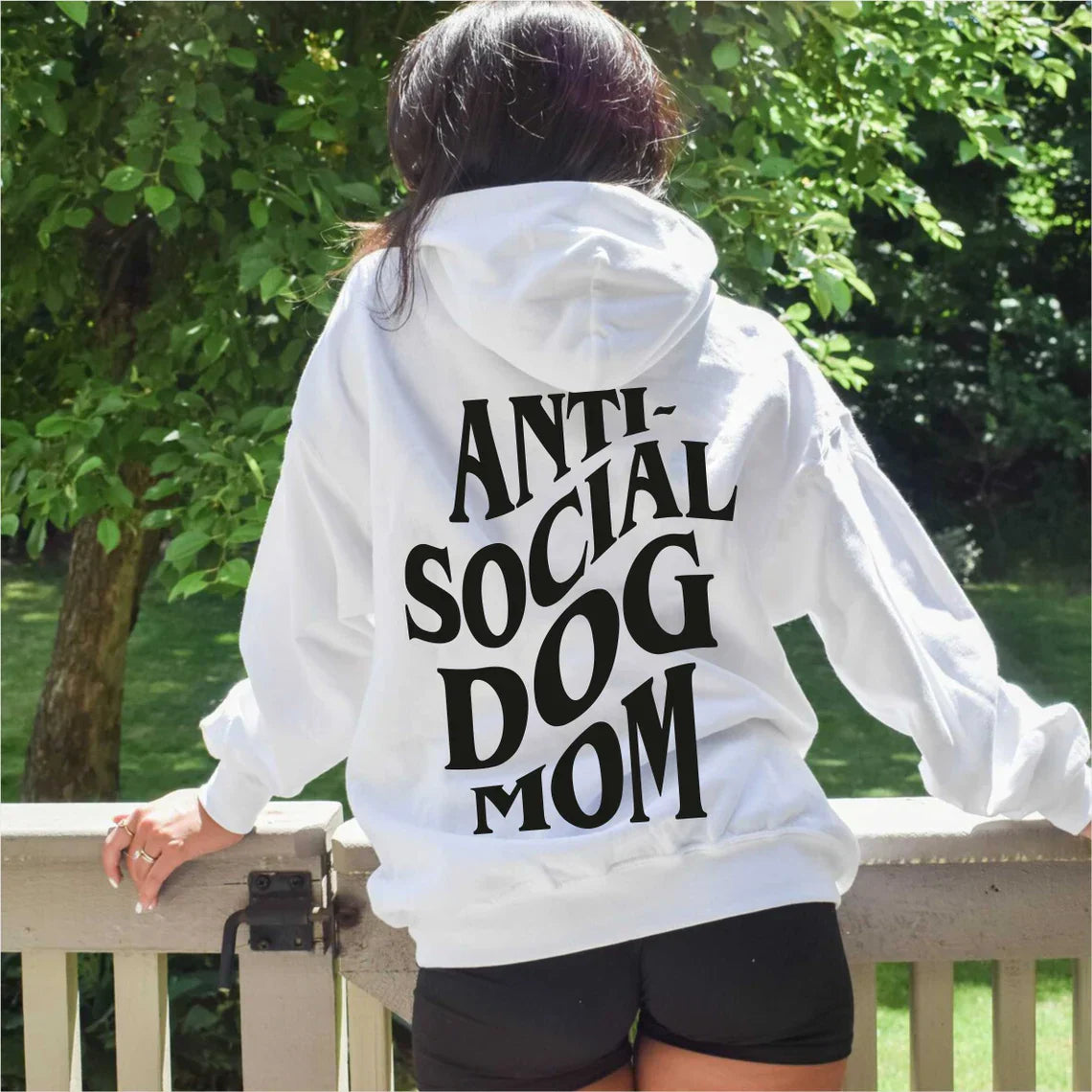 Anti Social Dog Mom Hoodie mit kuscheligem Fleece