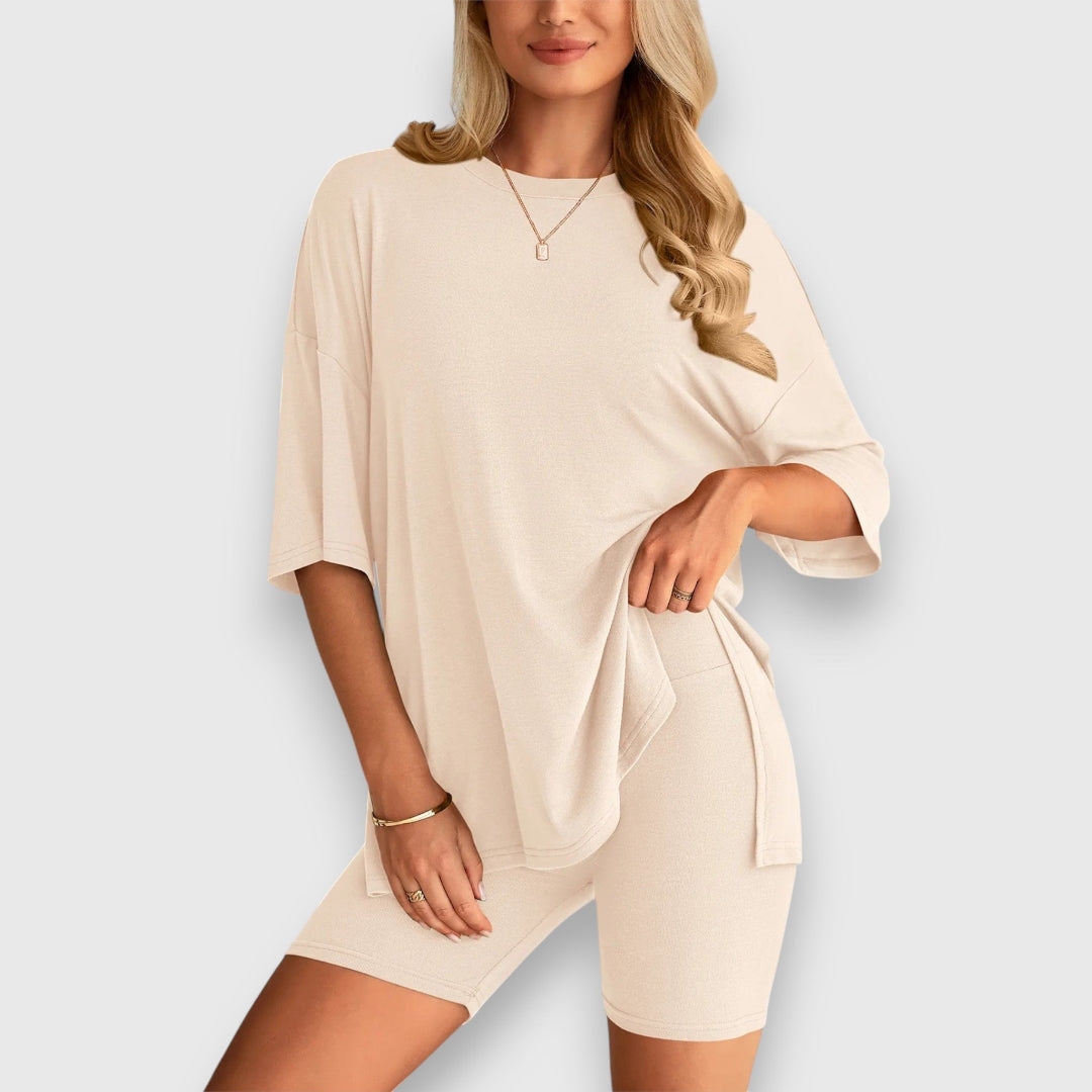 Malia – Lounge-Set aus Oversize-Shirt und Shorts