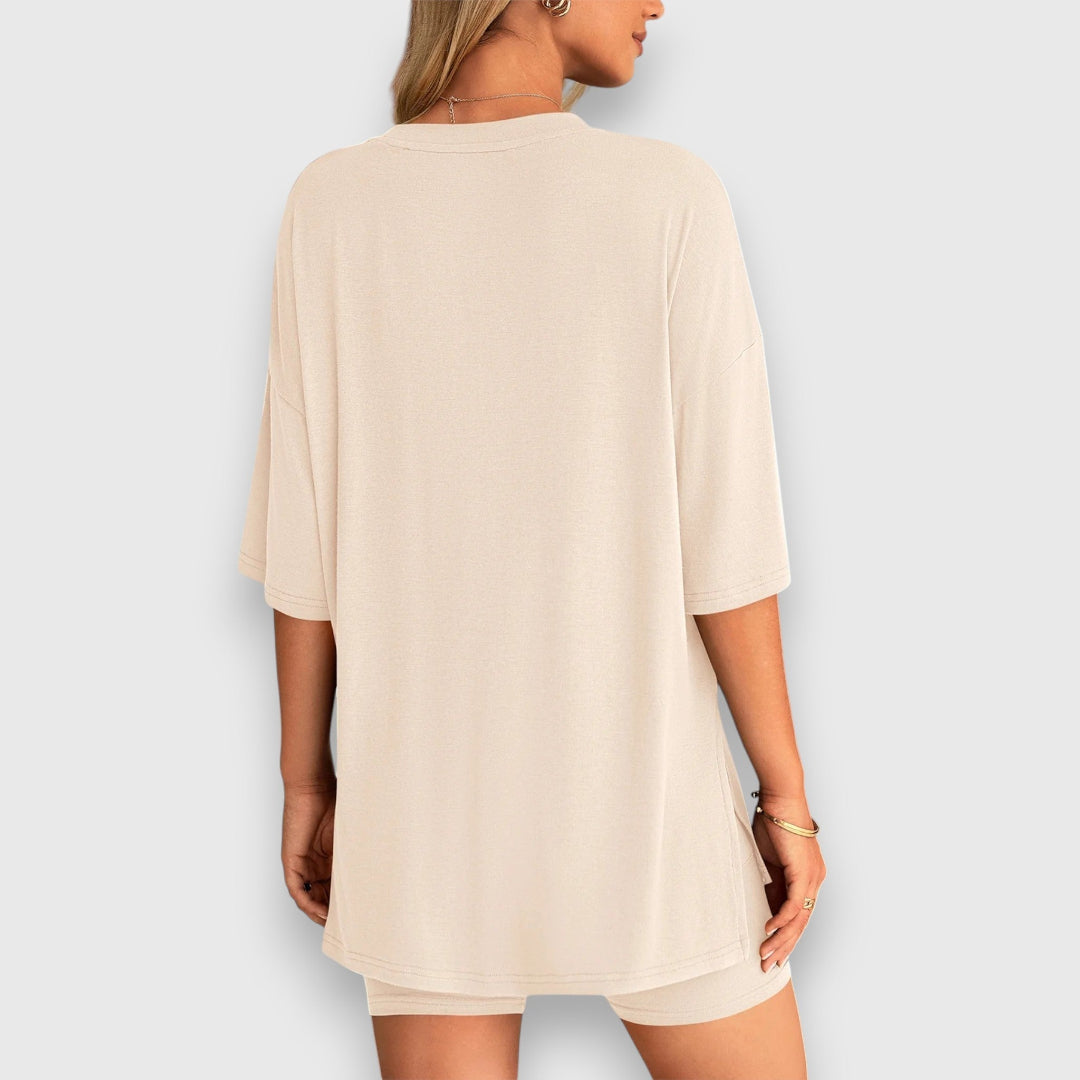 Malia – Lounge-Set aus Oversize-Shirt und Shorts