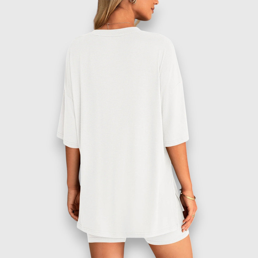 Malia – Lounge-Set aus Oversize-Shirt und Shorts