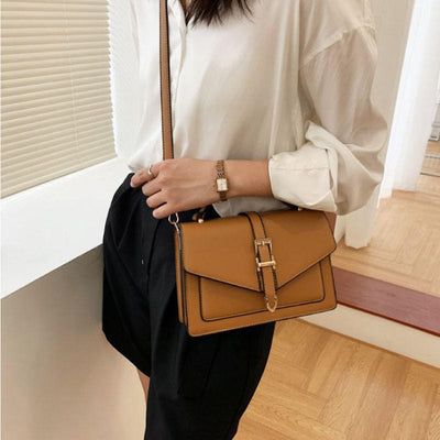 POE - Kleine Umhängetaschen im Umschlagstil 2024