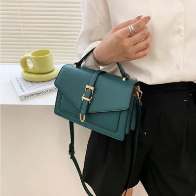 POE - Kleine Umhängetaschen im Umschlagstil 2024