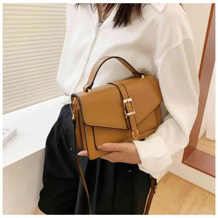 POE - Kleine Umhängetaschen im Umschlagstil 2024