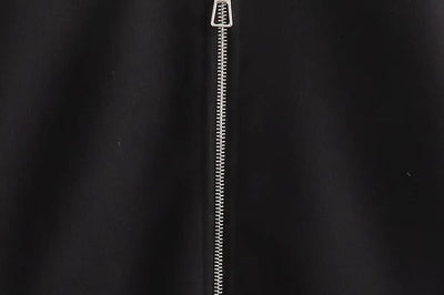 POLA - Streetwear Bomberjacke in Kurzform