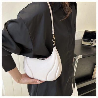 SEAH - Einfache Halbmondtasche