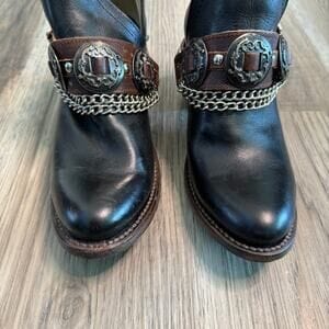 SYRENE - Chunky Mid Heel Vintage Schuhe